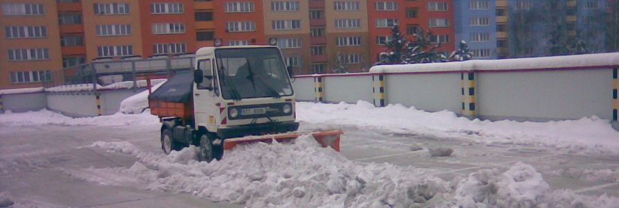 <strong>Zimní údržba</strong> <strong>Zimní údržba</strong>